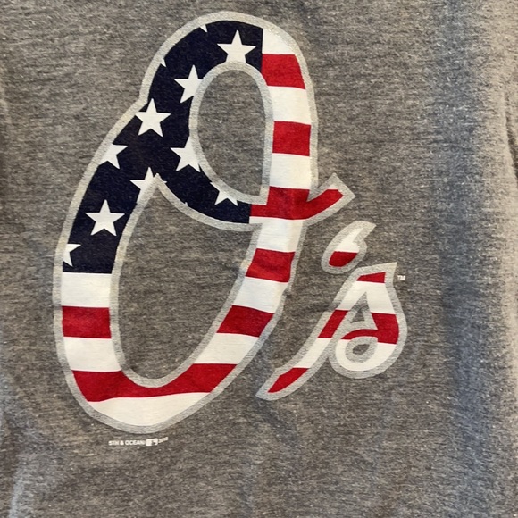MLB Baltimore Orioles gray Tshirt XS 6/7 - Picture 4 of 5